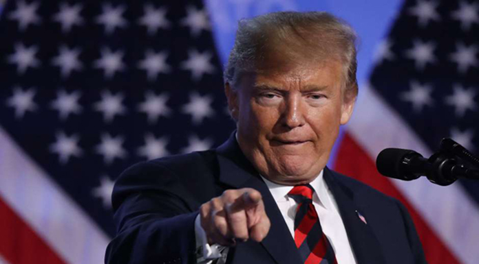 Trump acusa a Google de “manipular” datos en su contra