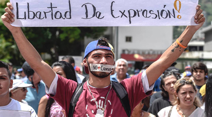 Maduro silencia a los medios digitales en Venezuela