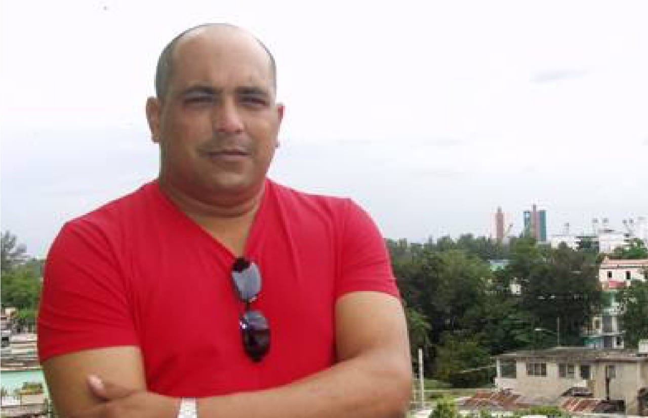 Cuban journalist seeks political asylum after years of persecution