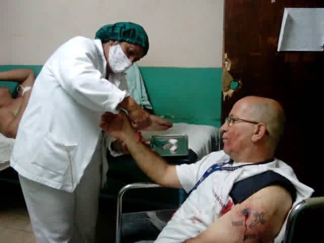 Periodista fue agredido con una granada en Venezuela