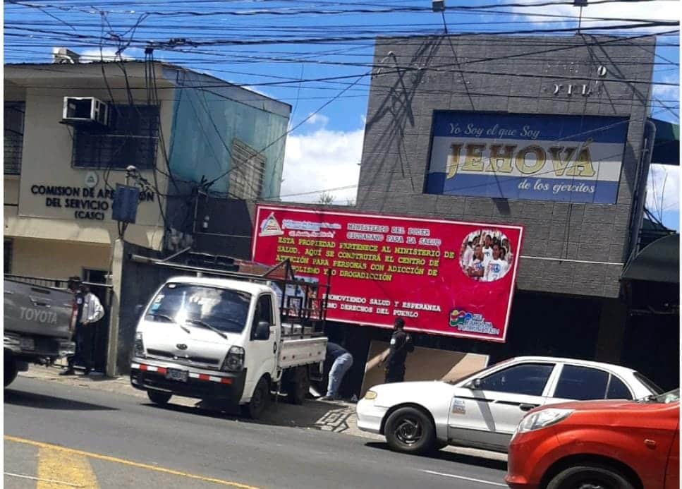 Régimen de Ortega destruye el edificio donde funcionaba un medio de comunicación confiscado